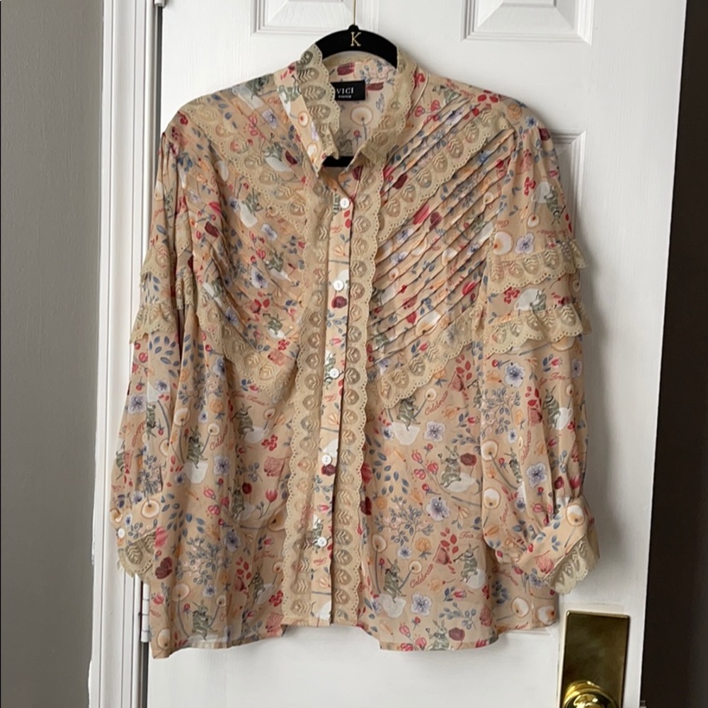 Blouse by Vici